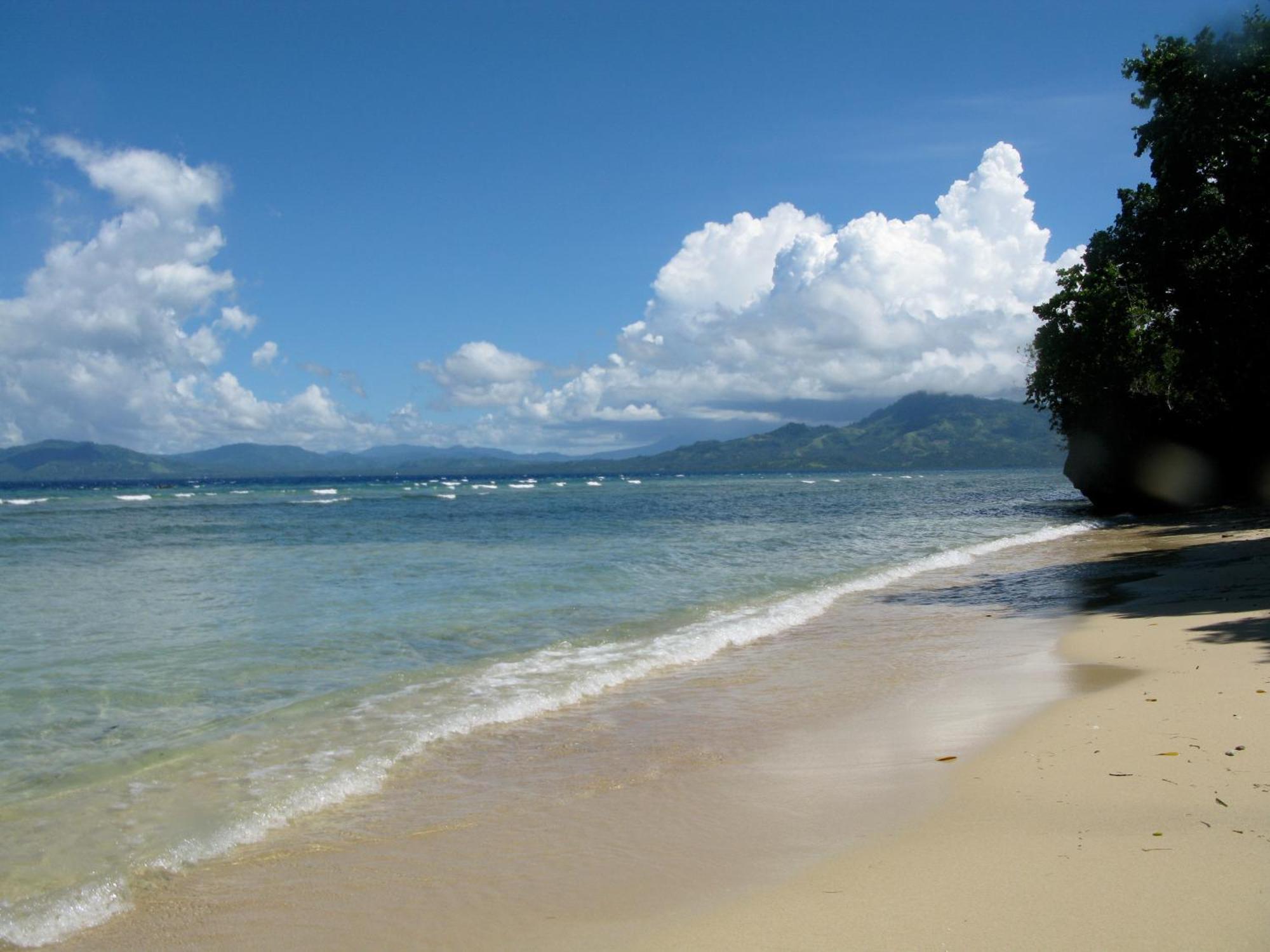Bunaken Cha Cha Nature Resort Екстер'єр фото